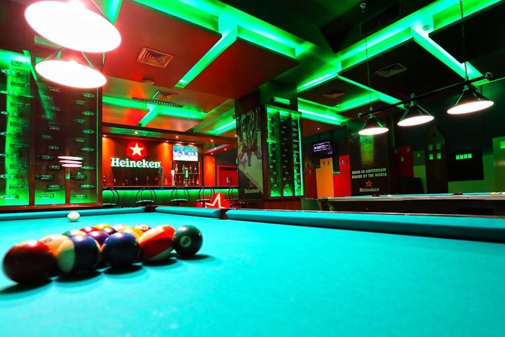Delmon International Hotel Манама Екстериор снимка