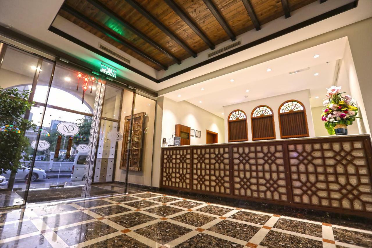 Delmon International Hotel Манама Екстериор снимка